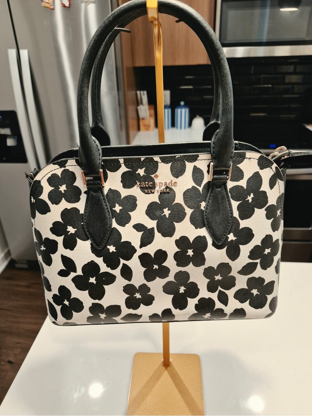 kate spades small Black and White Floral Dome Satchel